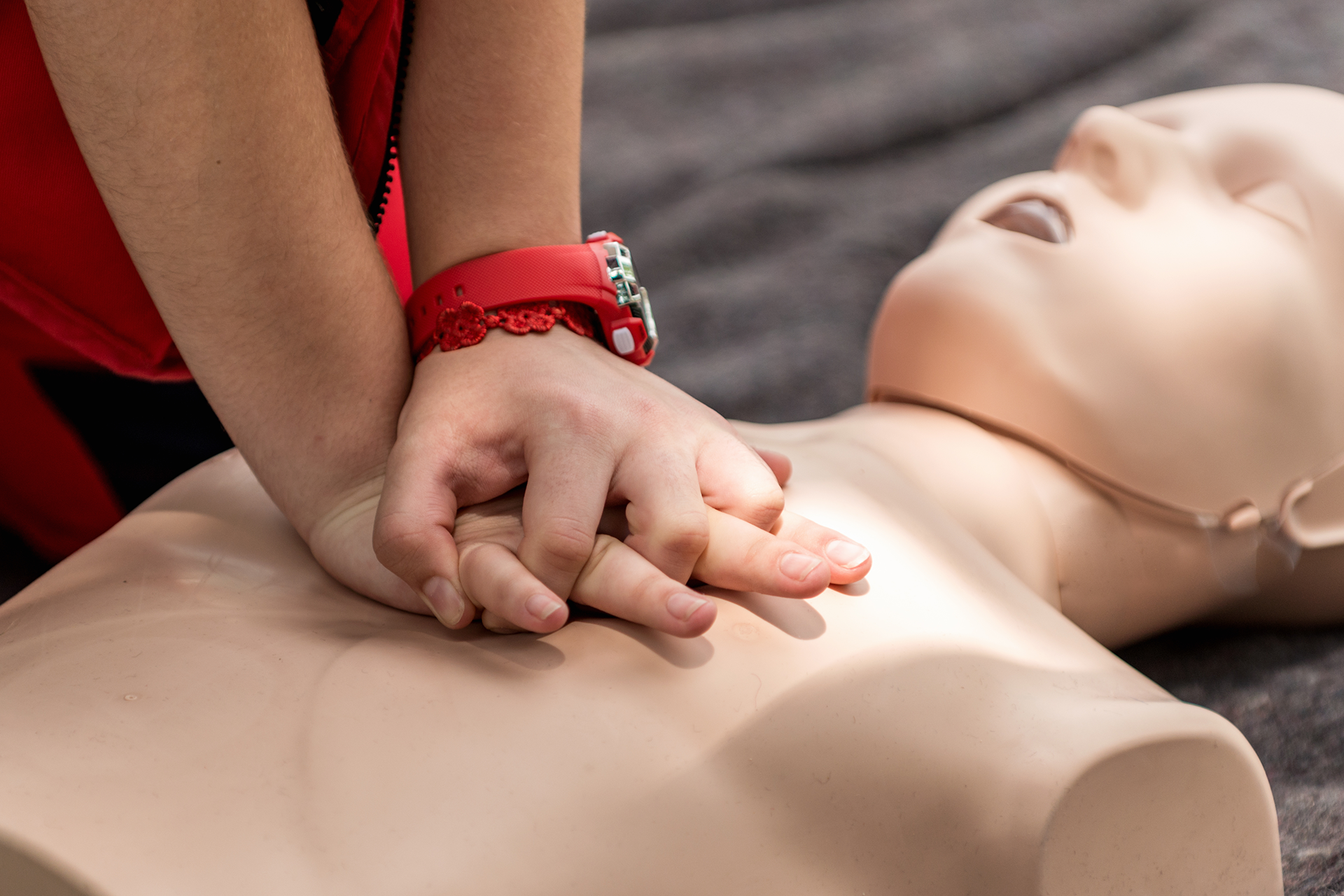 CPR training class in Corona CA for emergency preparedness